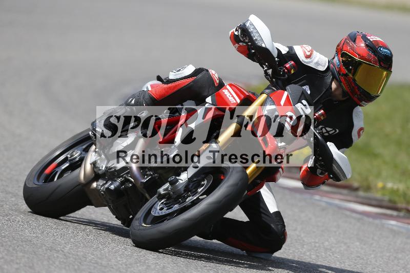 /27 12.06.2025 Ducati Schweiz Trackday Warmup  ADR/gruen-vert/22